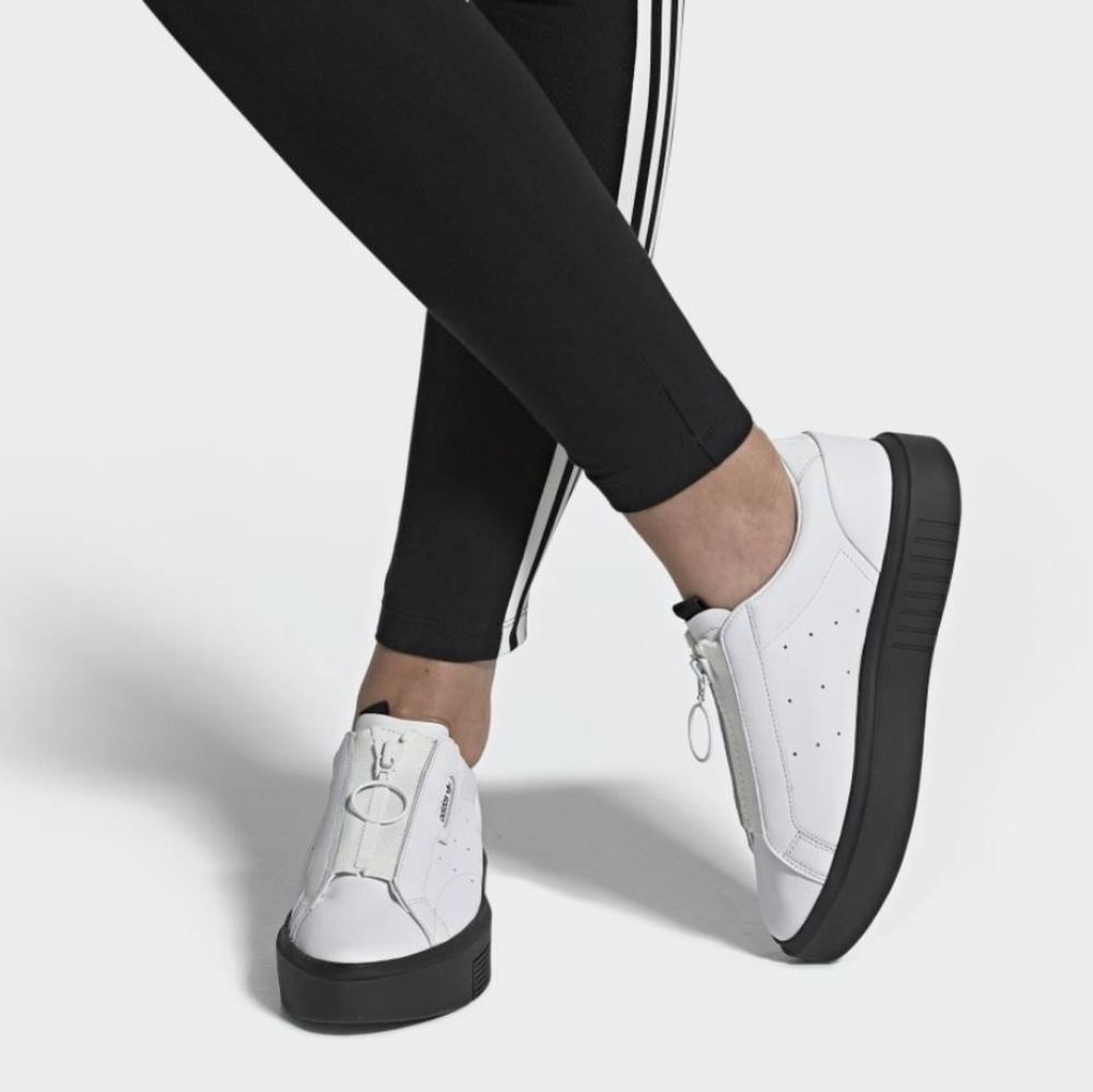 ADIDAS Super Sleek Zip WMNS sz 7